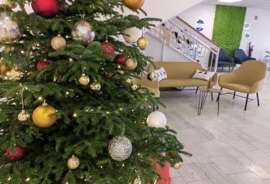 Karácsony - 2 gyerek 9,99 éves korig ingyenes 